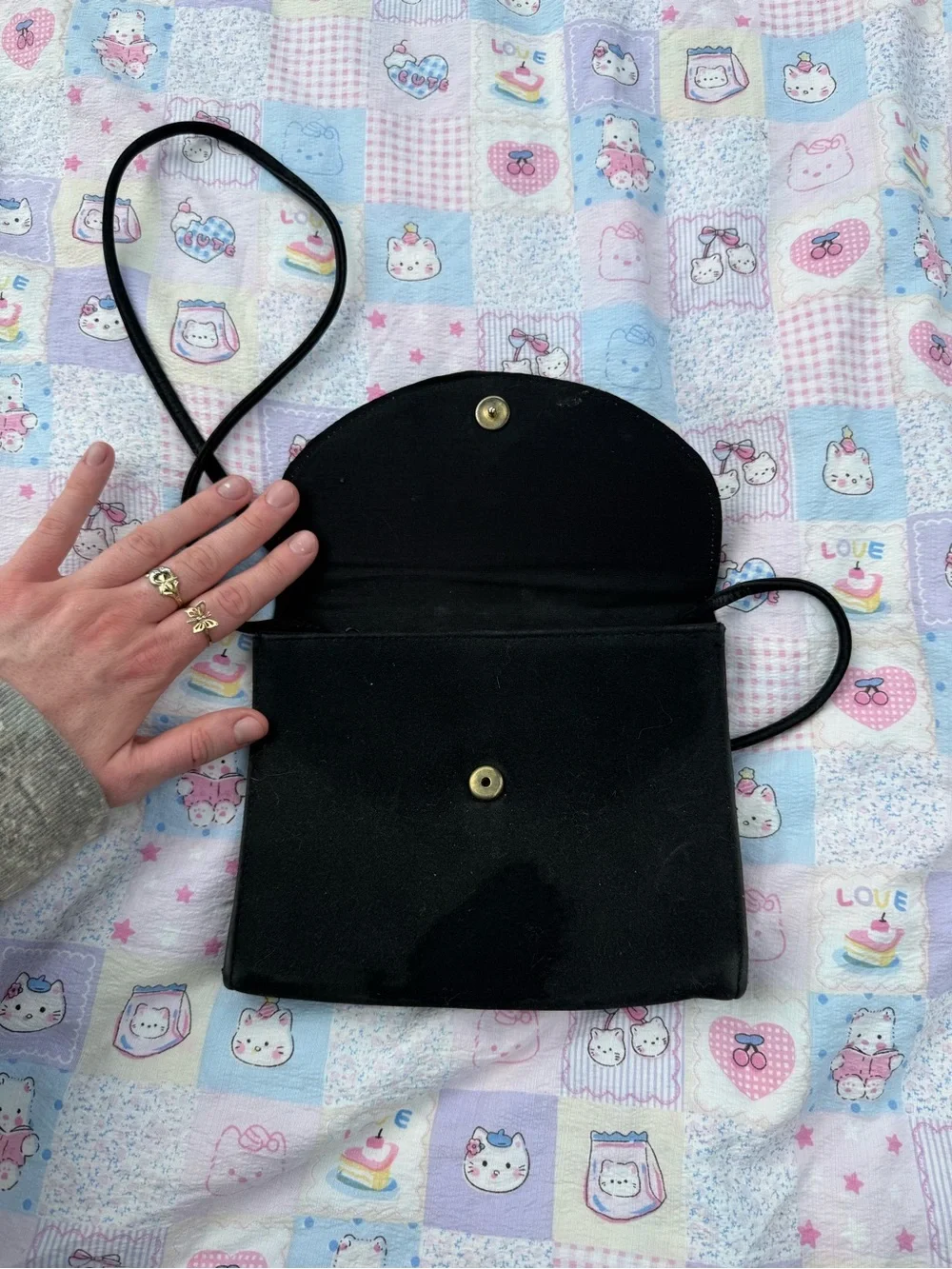Vintage black velvet crossbody with bow detail